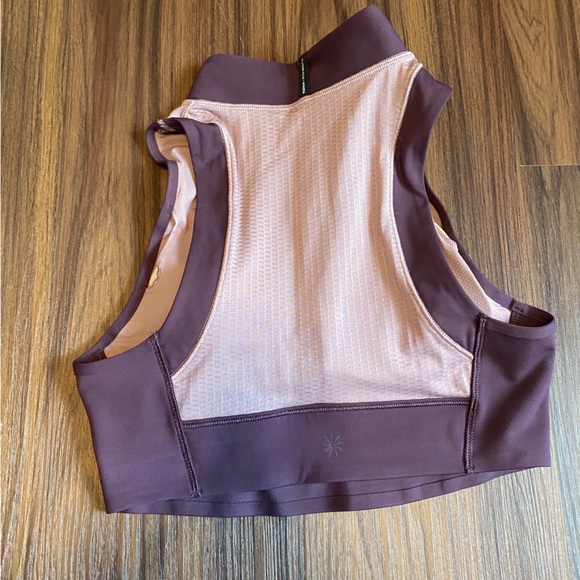 Allyson Felix Athleta sports top and leggings set - Picture 3 of 8